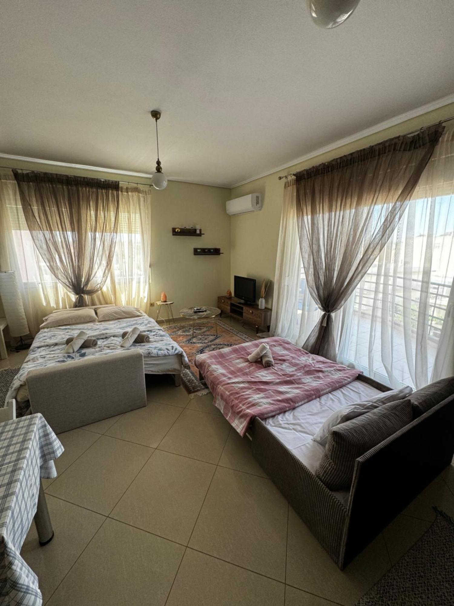 Zoe's Luxury Homes Apartment *